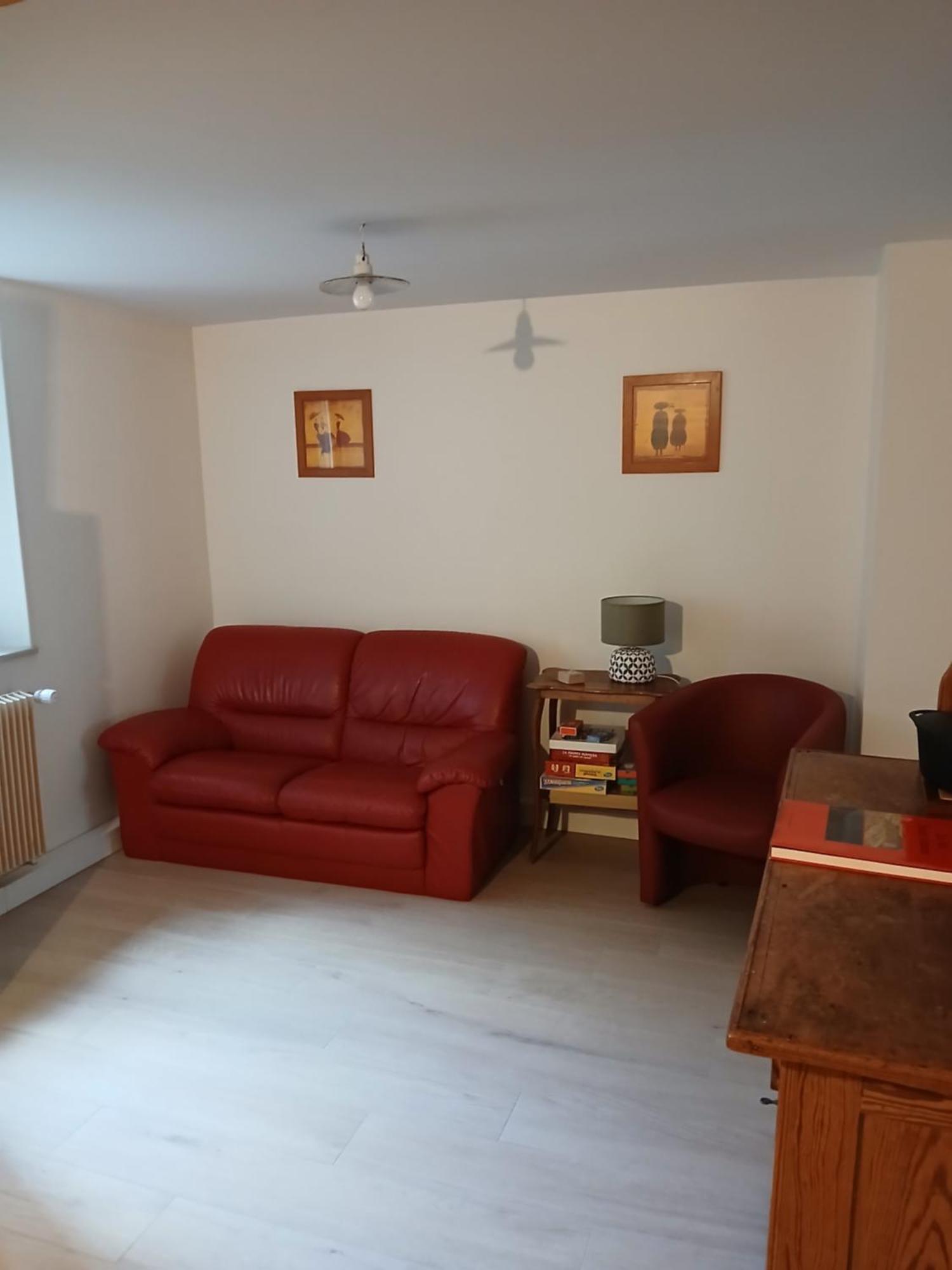 Charmant Petit Appartement Avec Bel Exterieur. Saint-Amarin Bilik gambar